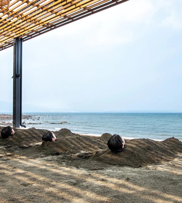 別府・SHONIN PARKで「砂湯」体験