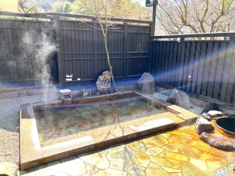 赤根温泉・真玉温泉・山香温泉<br />
国東半島 3つの湯めぐり温泉三昧